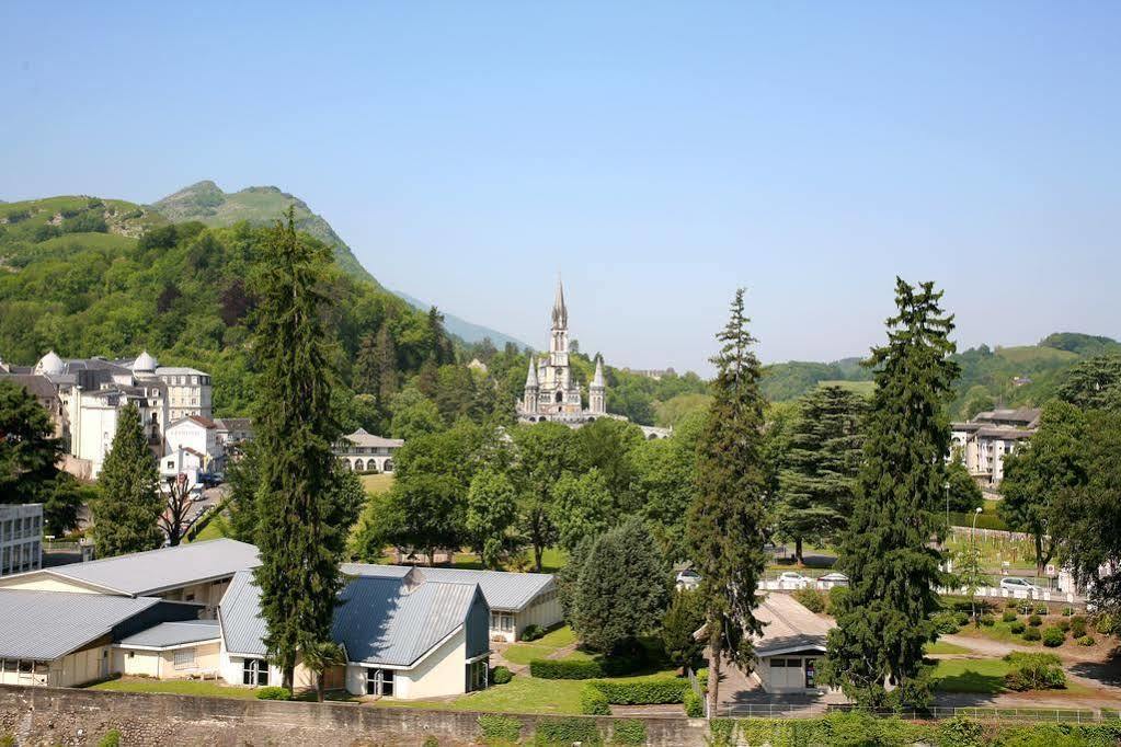 Hotel Montfort Lourdes Eksteriør billede