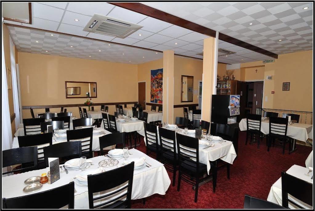 Hotel Montfort Lourdes Eksteriør billede